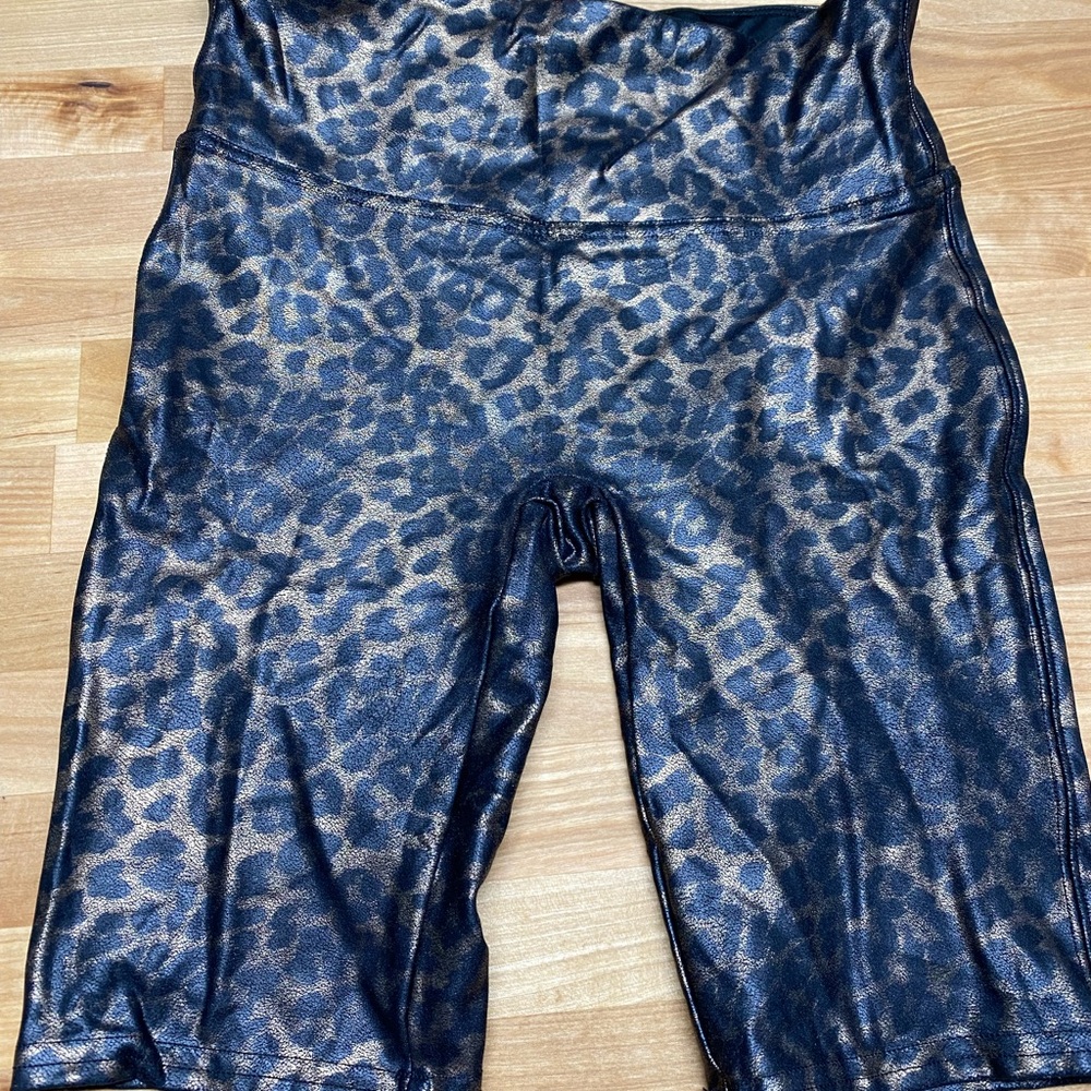 Spanx cheetah biker shorts, size small